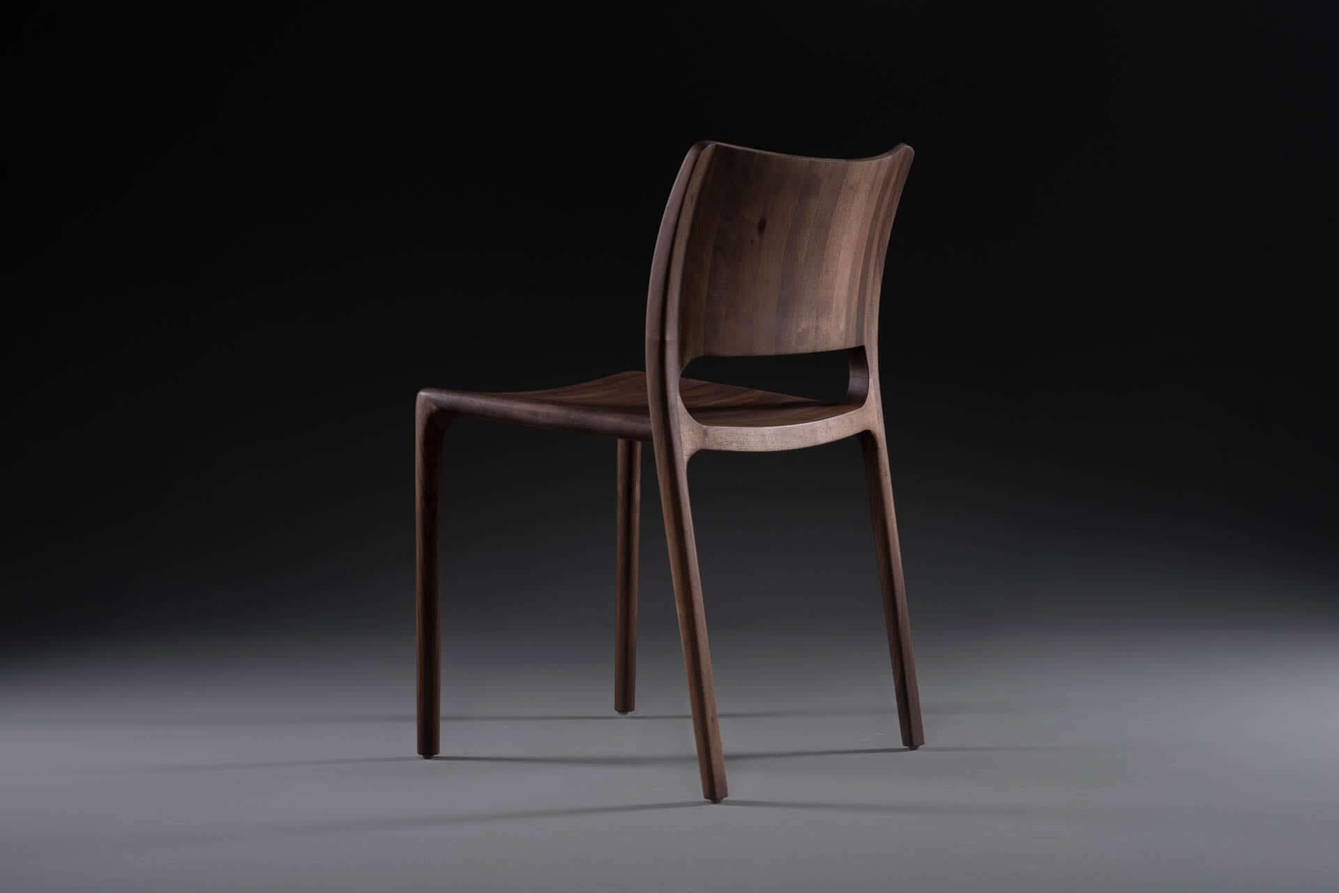 latus-stuhl-massivholz-artisan