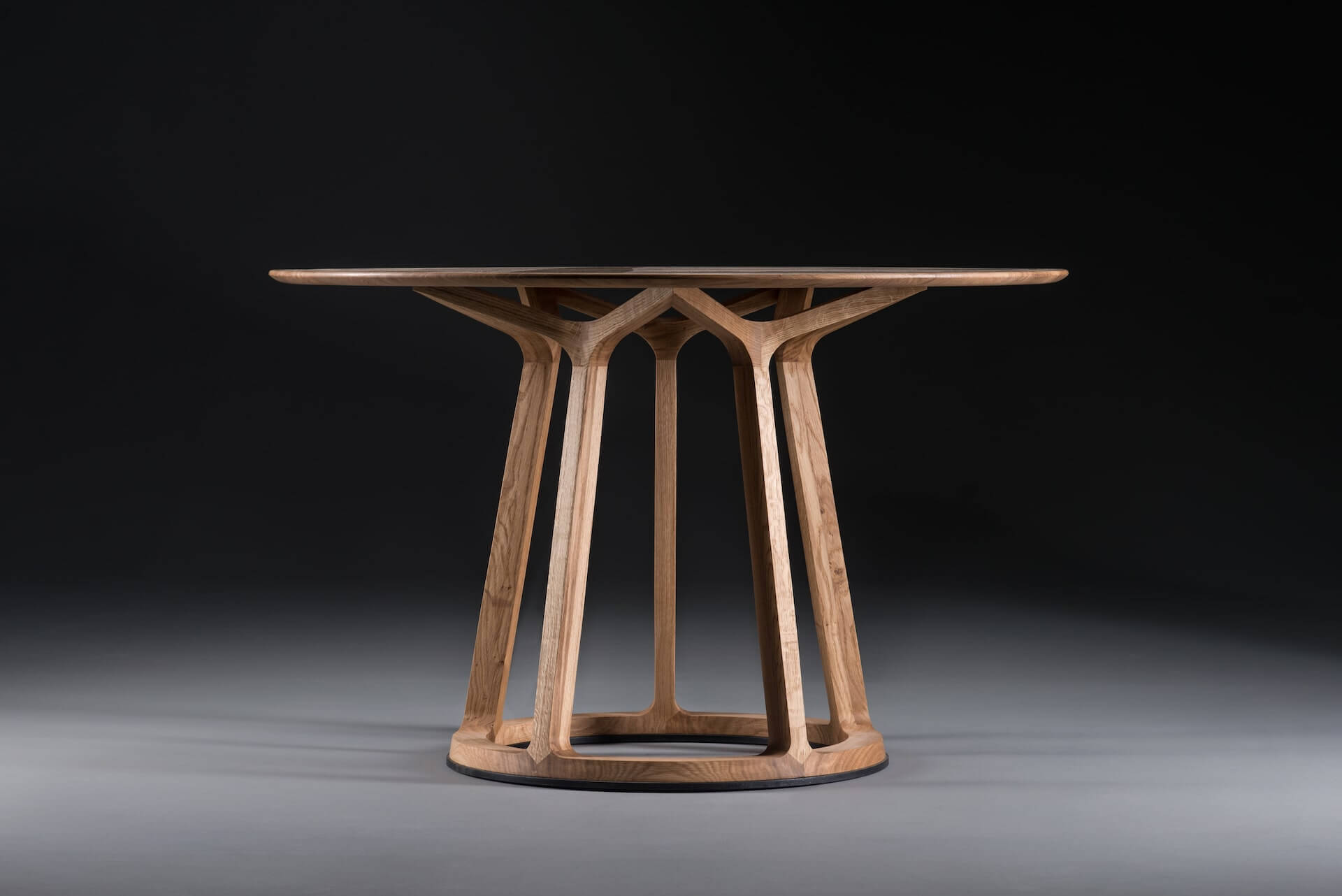 PIVOT Tisch Artisan 2-min