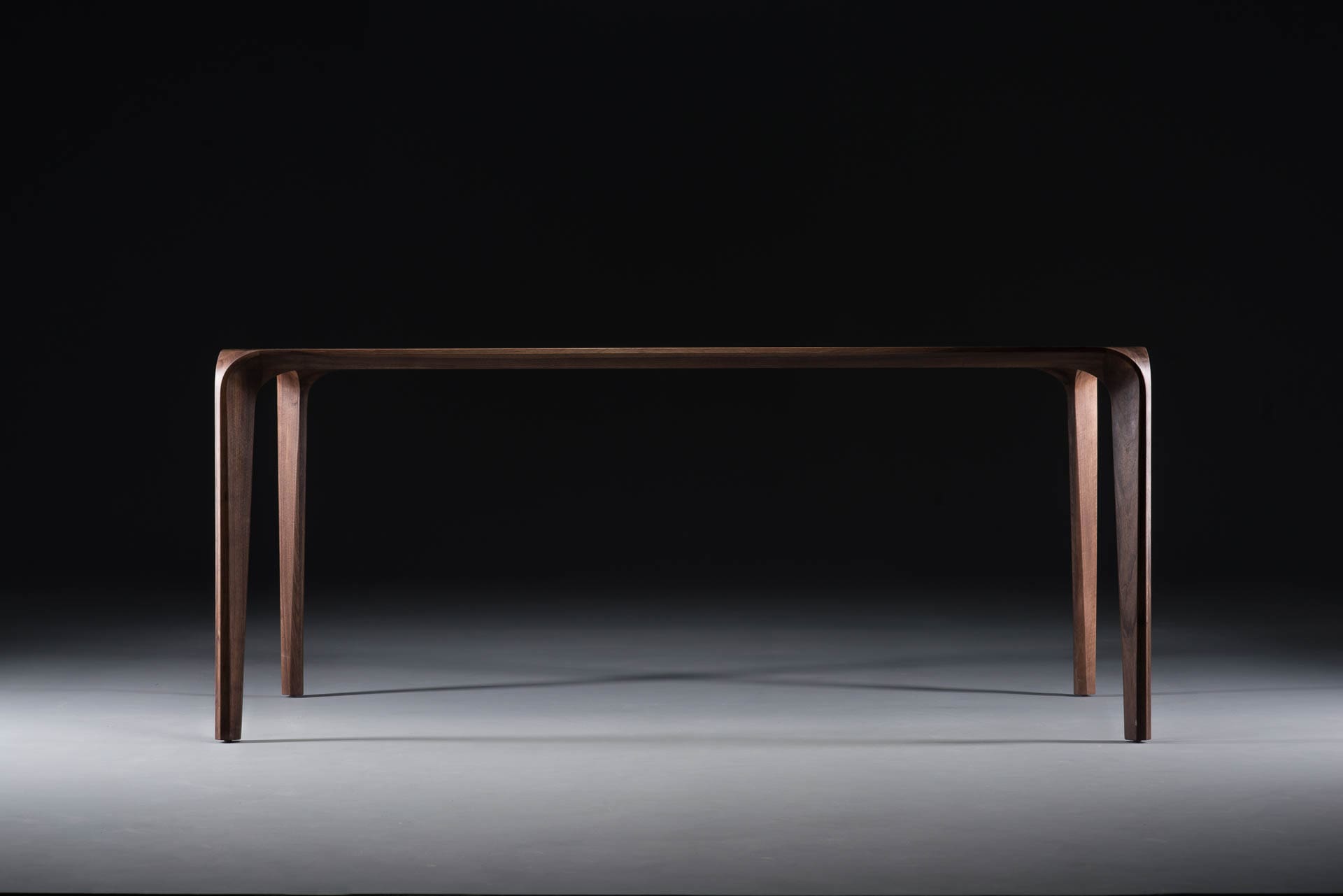 flow-tisch-artisan-massivnholztisch-designer