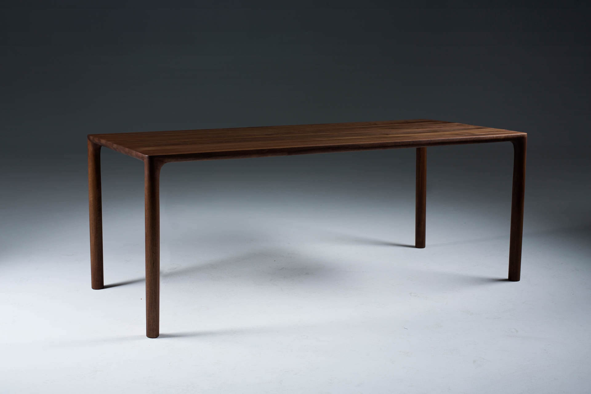 jean-tisch-artisan-nussbaum