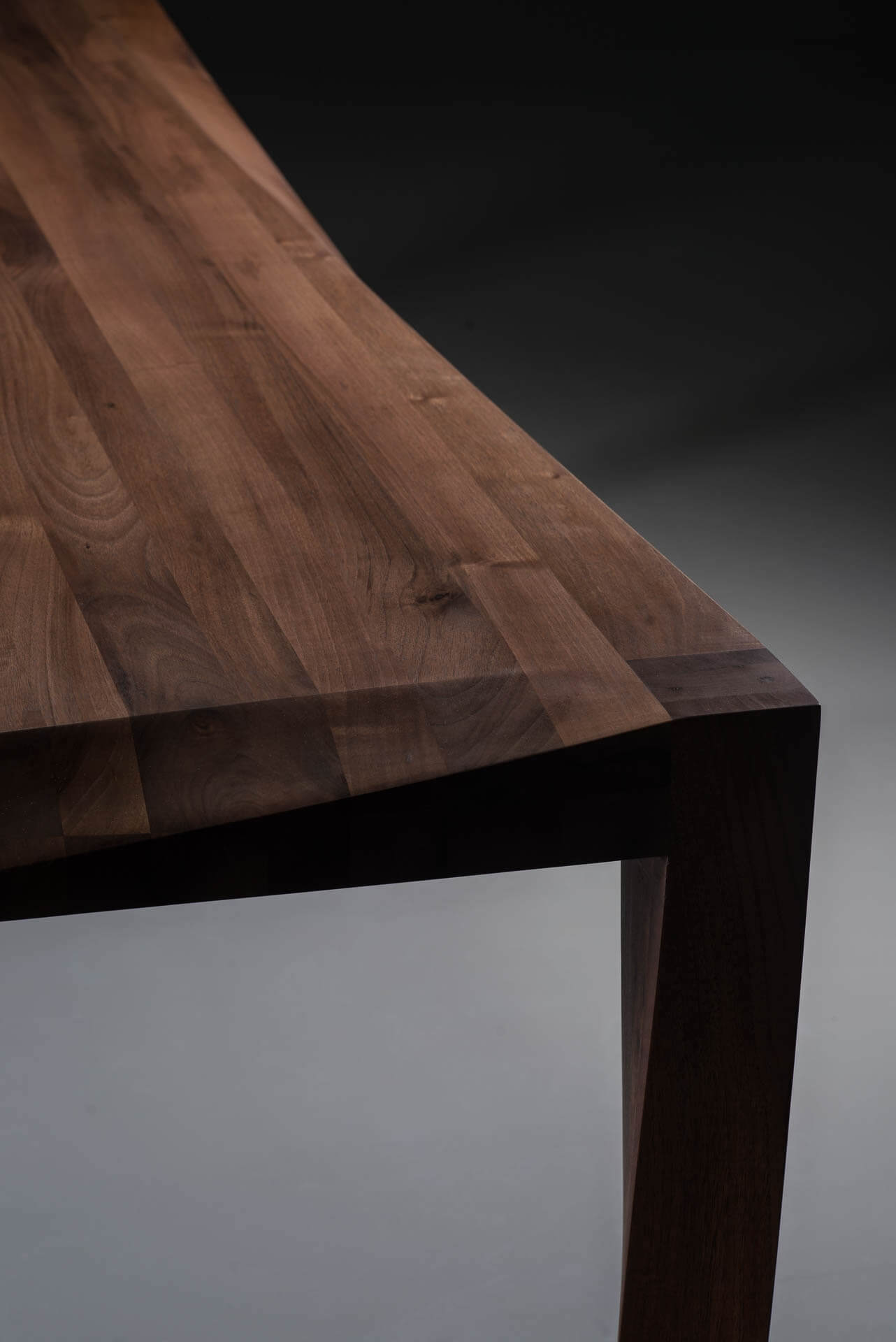 torsio-tisch-luxus-artisan