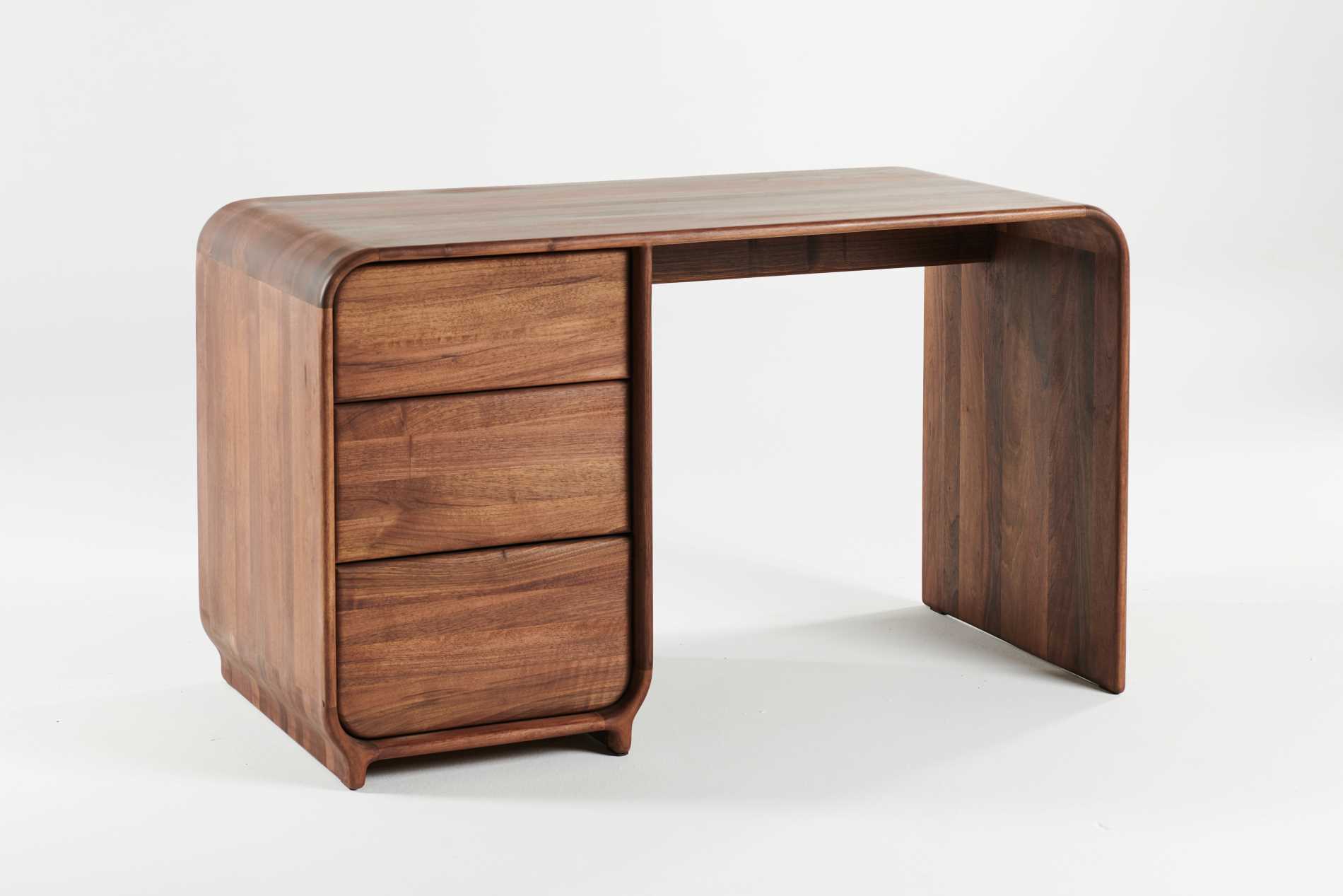 BA-Designermoebel-Eny-Artisan-Schreibtisch
