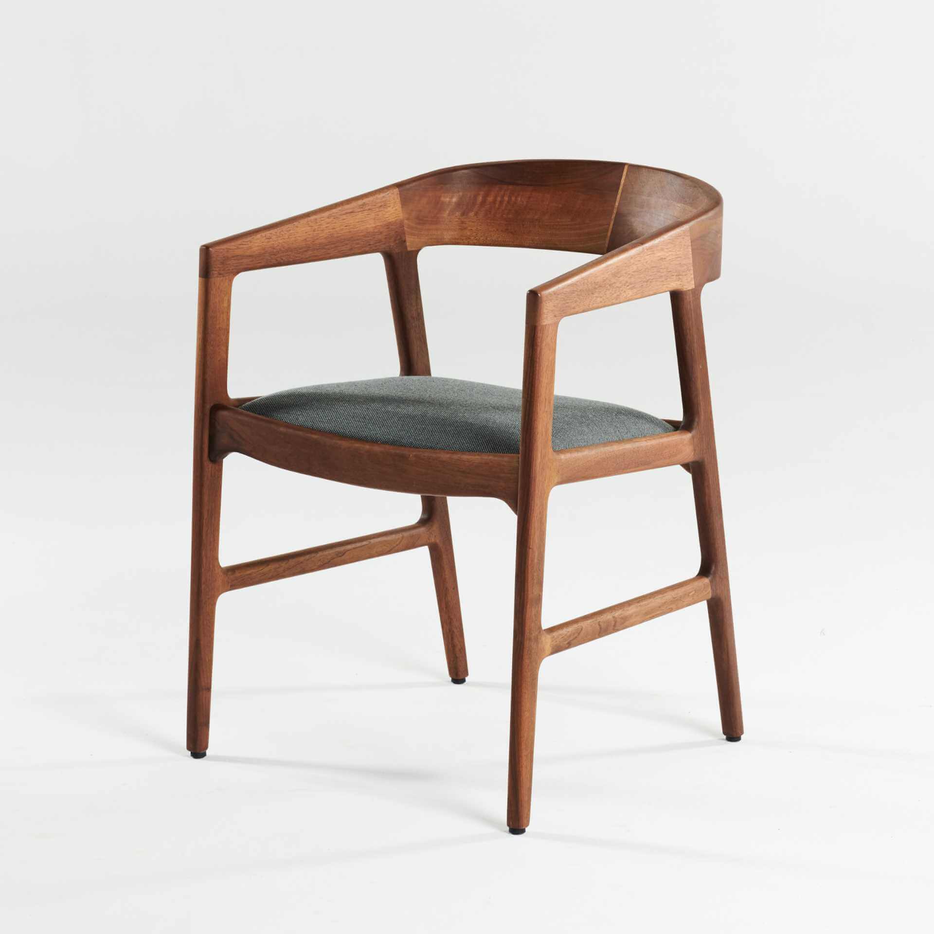 ba-designermoebel-tesa-artisan-stuhl-Stoffsitz