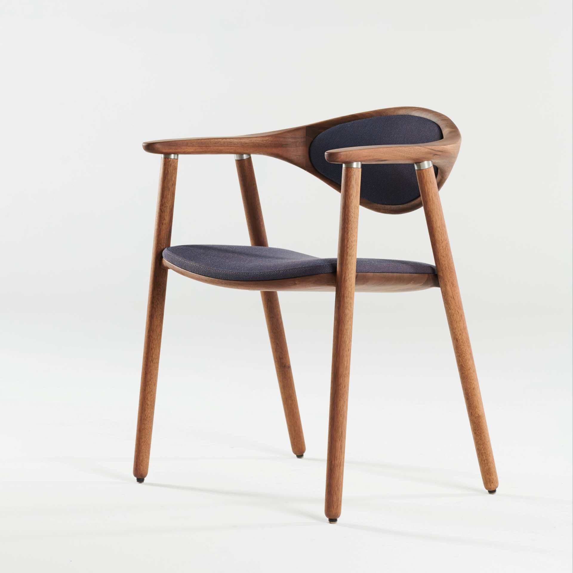 ba-designermoebel-artisan-muenchen-naru-stuhl