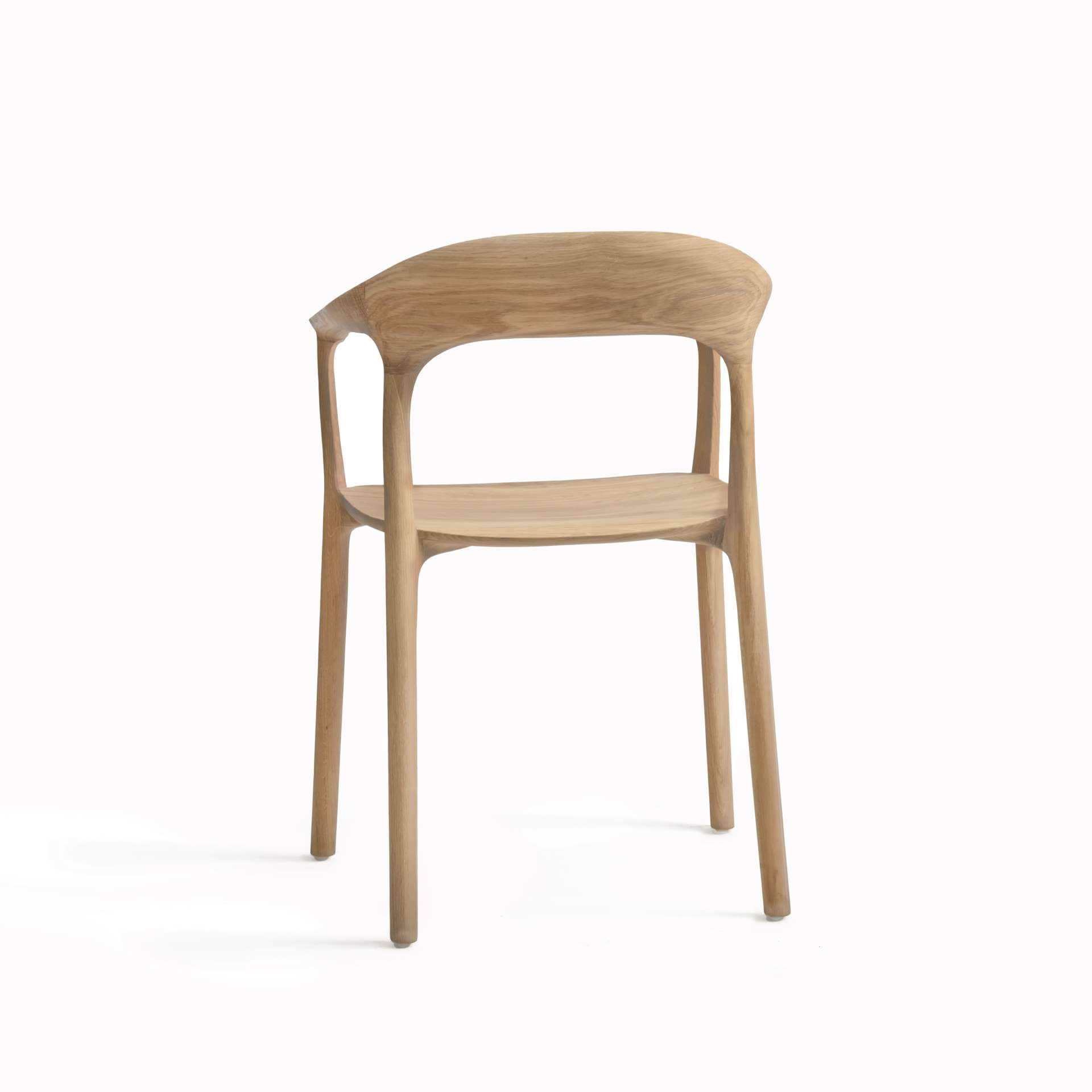 ba-designermoebel-Elle-goes-Stuhl-armlehne-Eiche-min