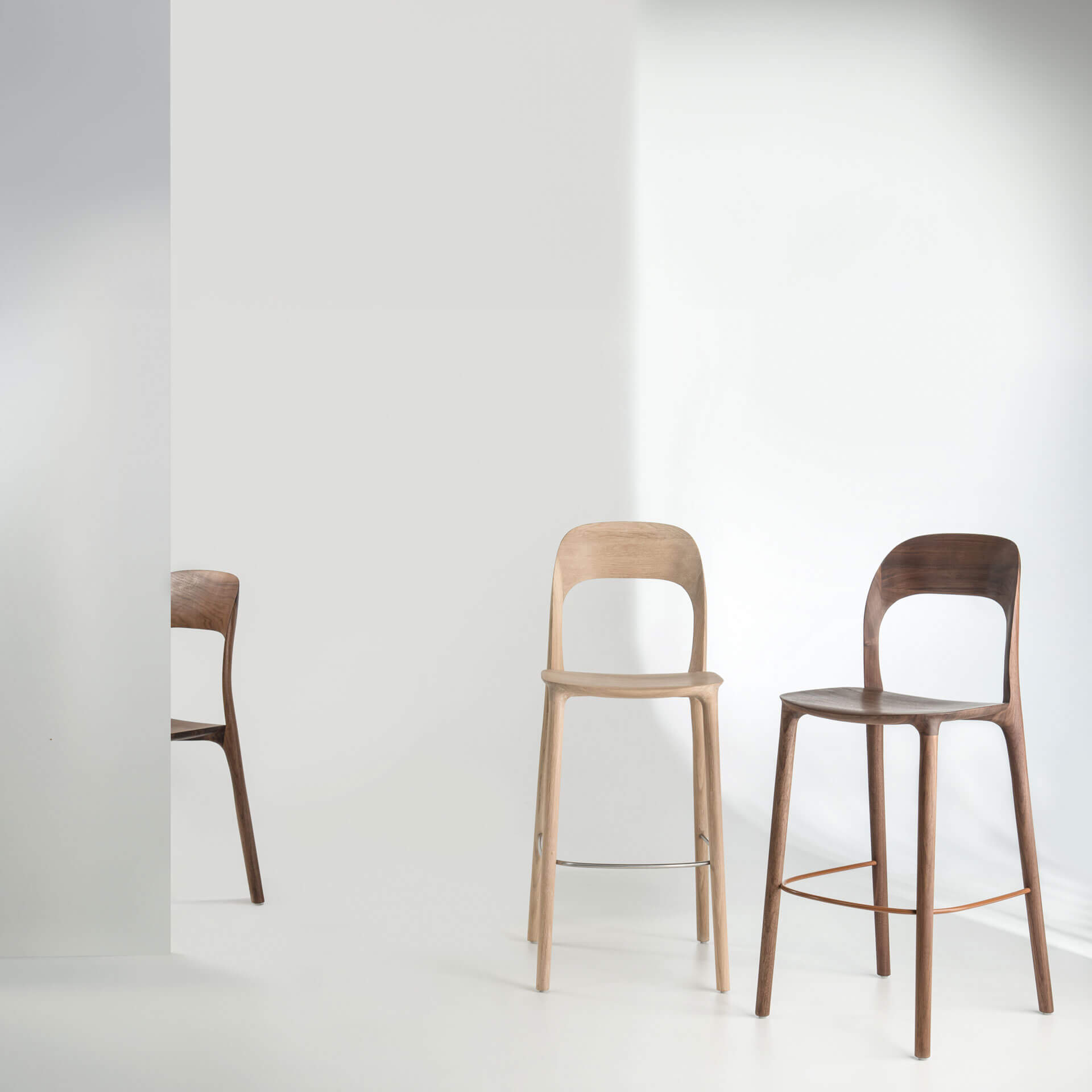 ba-designermoebel-goes-elle-barstuhl-eiche-nussbaum